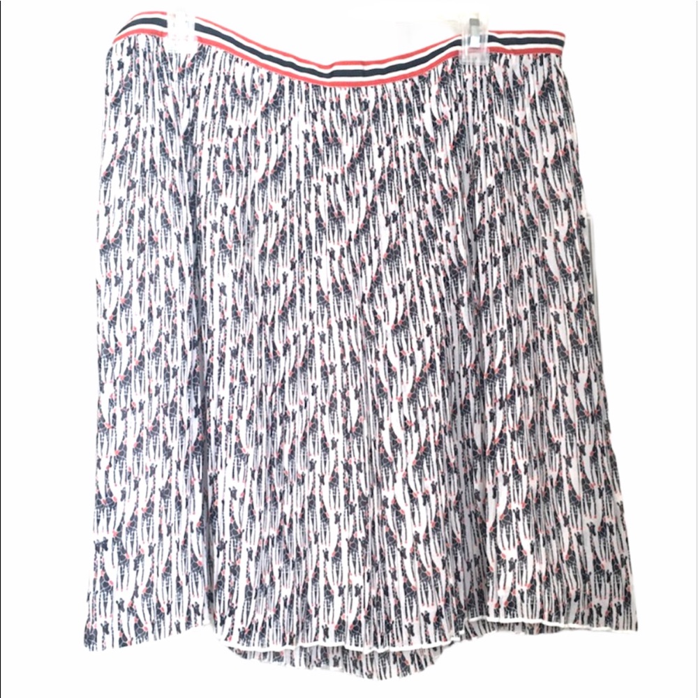 G.H. Bass Giraffe print pleated chiffon skirt